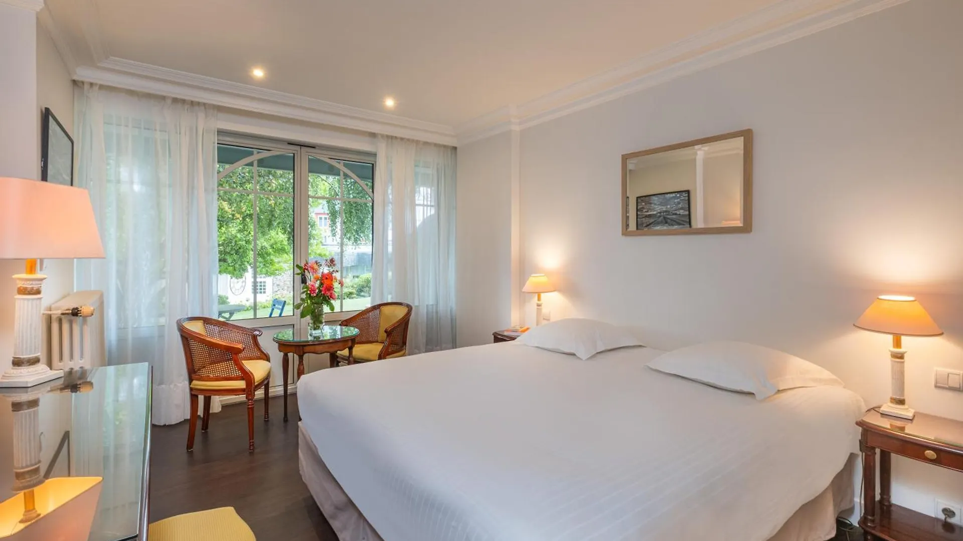 Holiday home Domaine Du Limonay, The Originals Collection Villa Saint-Meloir-des-Ondes
